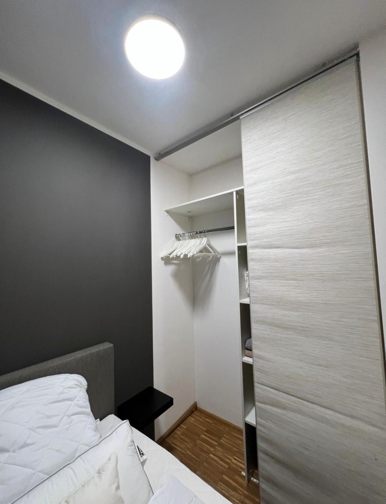 Medienhafen Apartment Direkt Am Zentrum Düsseldorf Exteriér fotografie