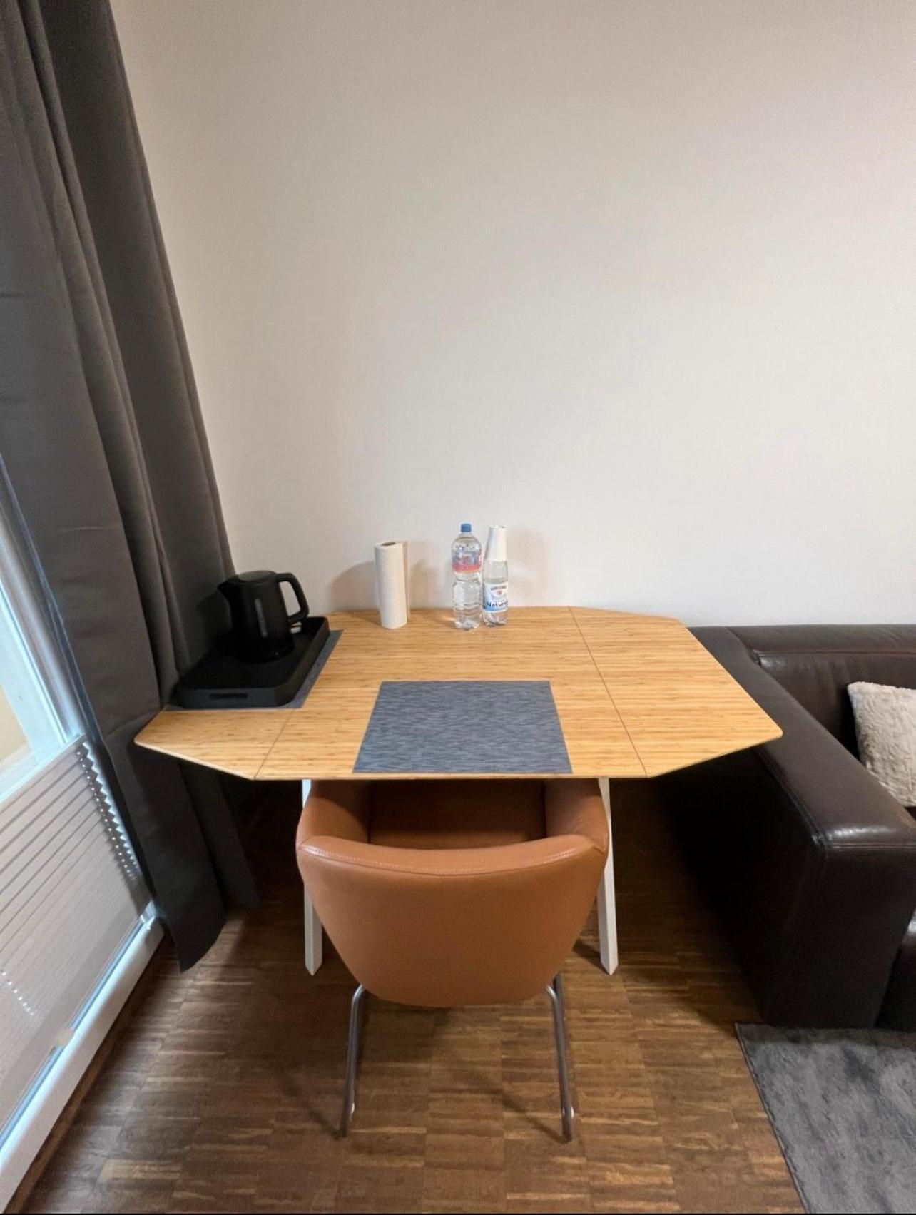 Medienhafen Apartment Direkt Am Zentrum Düsseldorf Exteriér fotografie